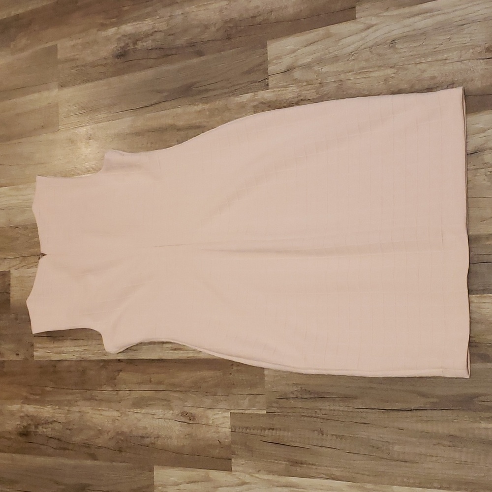 TOMMY HILFIGER CLASSIC SHEATH DRESS BLUSH PINK WITH GOLD BUTTONS SZ 6 - Picture 5 of 15